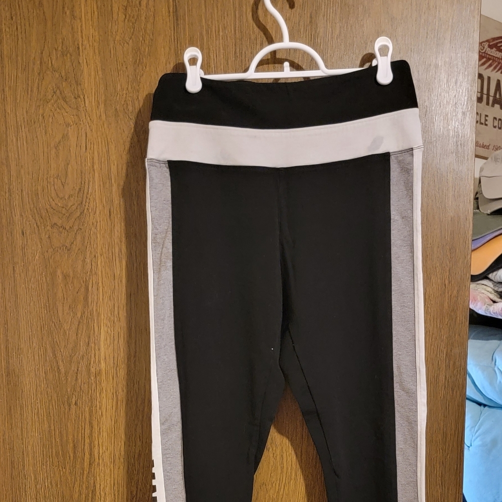 PINK brand leggings